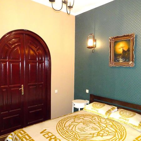 Kiev Central Boutique Hotel Kyiv Exterior foto