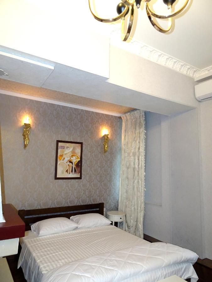Kiev Central Boutique Hotel Kyiv Exterior foto